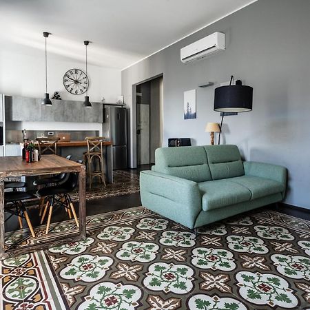 Plaza Apartment Bitonto Esterno foto